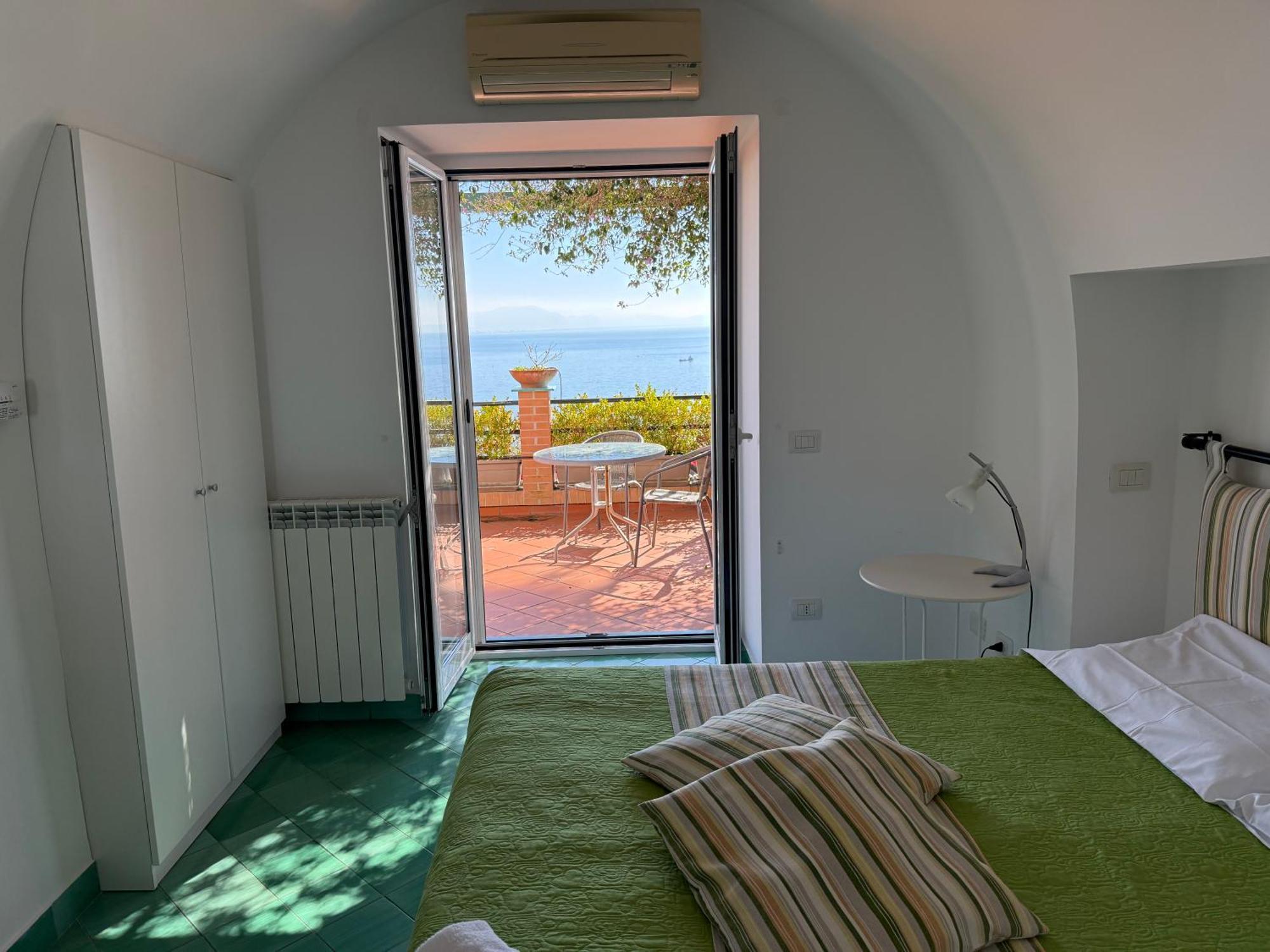 Casa Gabriella - Amalfi Coast - Free Parking - Full Sea View Villa Vietri Luaran gambar